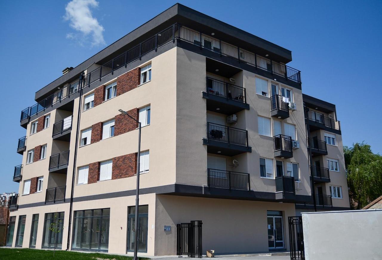Crown Apartment Subotica Exterior foto